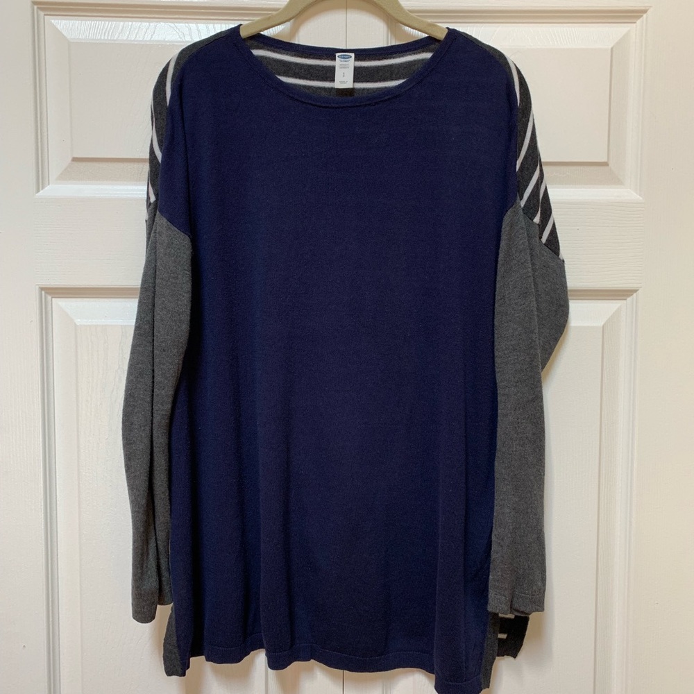Old Navy Maternity Sweater